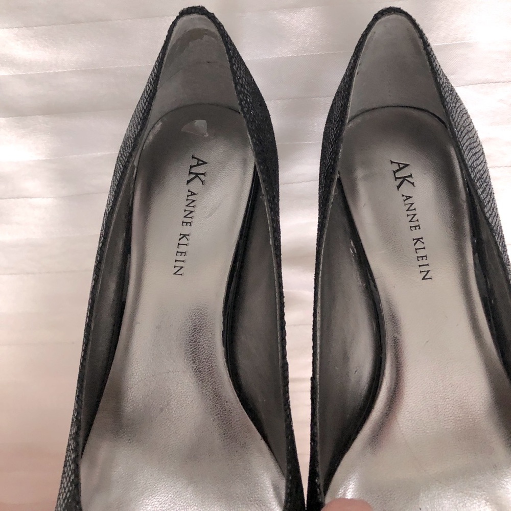 Anne Klein Shoes - Picture 5 of 8